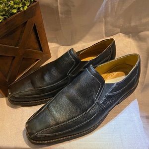 Men’s Sandro leather loafers